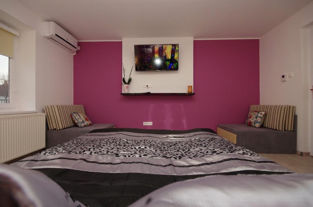 Regina Delux Apartman Gyula Luaran gambar
