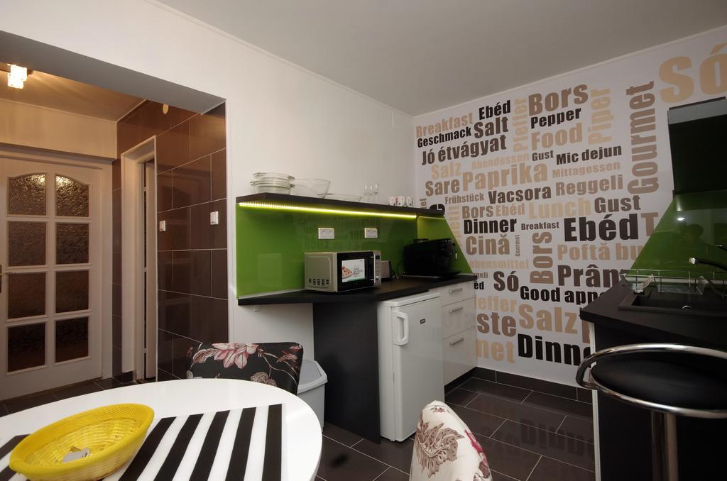 Regina Delux Apartman Gyula Luaran gambar